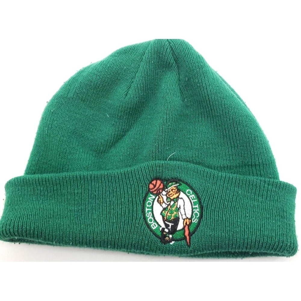 Adidas Boston Celtics NBA Logo Vintage Beanie Cap green knit embroidered patch
